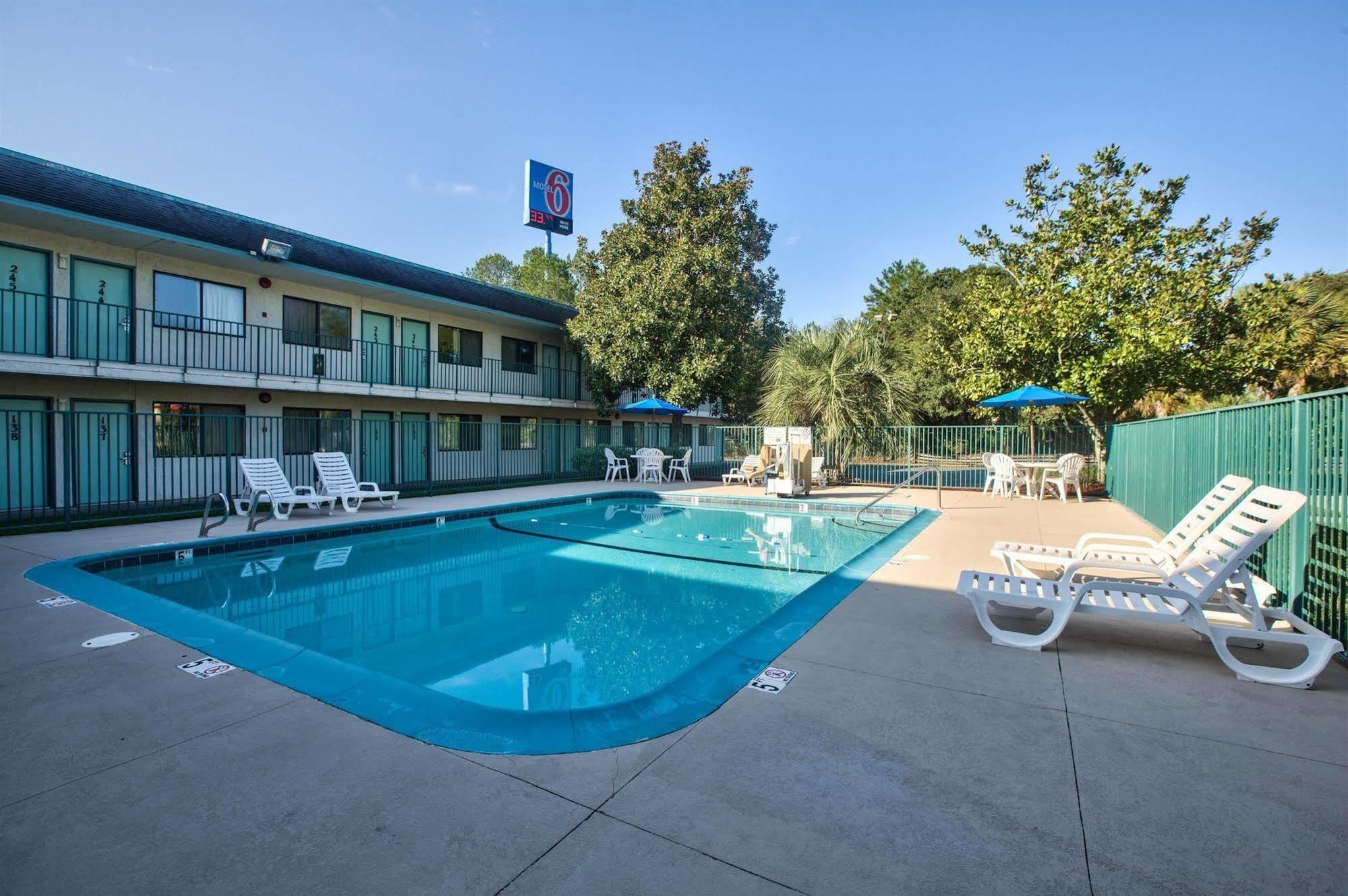 Motel 6-Valdosta, Ga - University Exterior photo